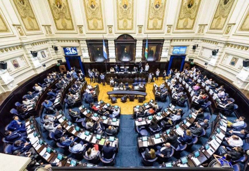 Avanza en la Legislatura bonaerense un proyecto que busca visibilizar los noviazgos violentos Avanza en la Legislatura bonaerense un proyecto que busca visibilizar los noviazgos violentos