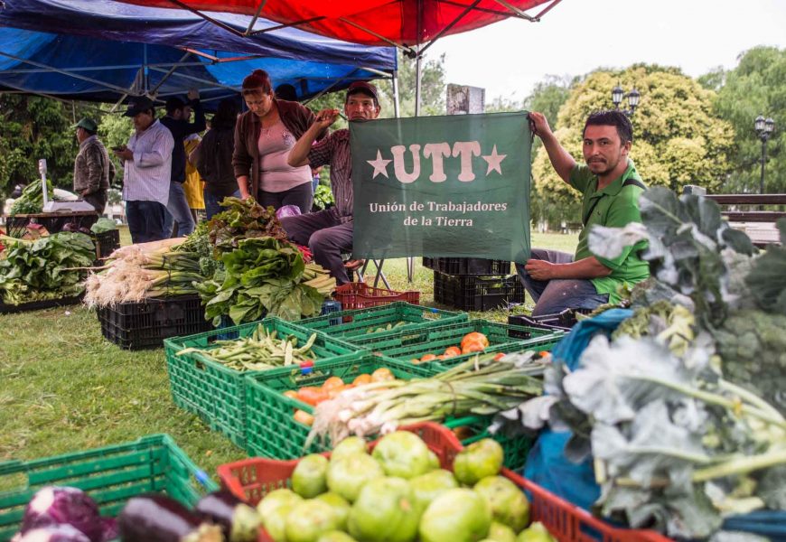 Organizaciones vecinales crean la «Red de Comedores por una Alimentación Soberana» Organizaciones vecinales crean la «Red de Comedores por una Alimentación Soberana»