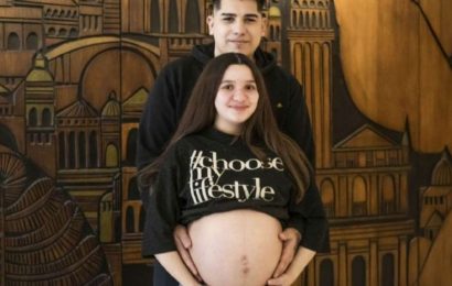 Una pareja de jóvenes tendrá trigemelas idénticas