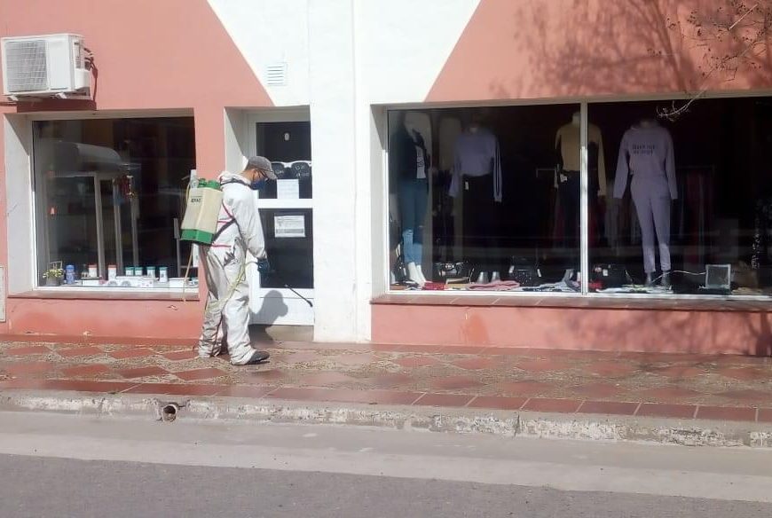 Realizan desinfecciones en Carabelas Realizan desinfecciones en Carabelas