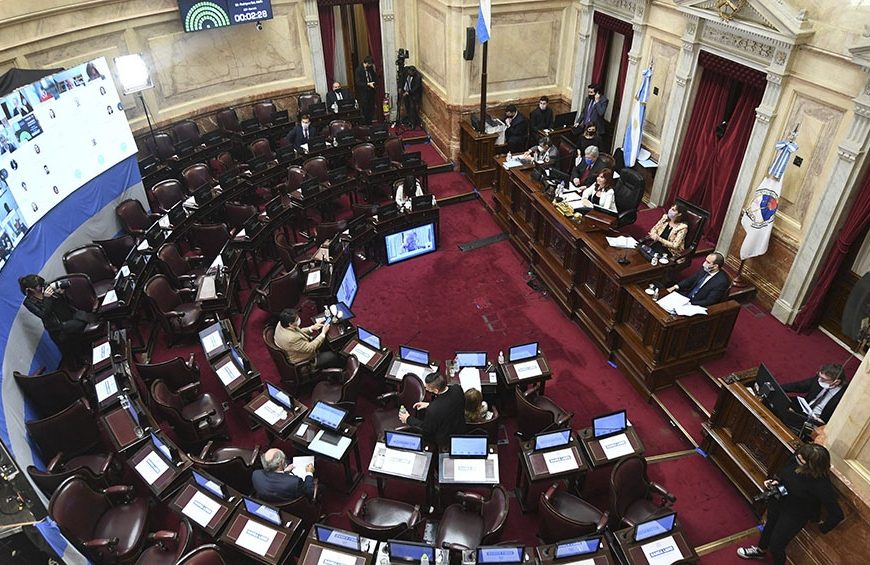 El Senado retoma la discusión del proyecto para pagar la deuda con fondos fugados El Senado retoma la discusión del proyecto para pagar la deuda con fondos fugados