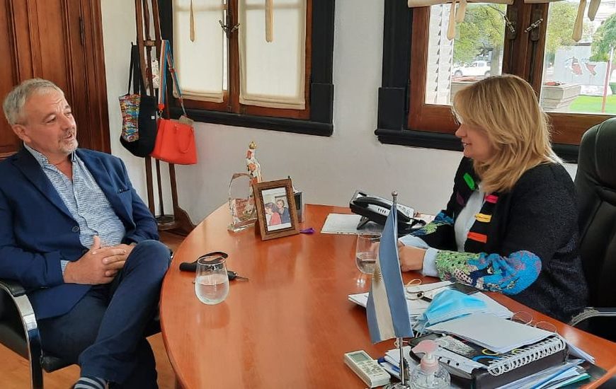 Rossi visitó a la intendente de Arenales Rossi visitó a la intendente de Arenales