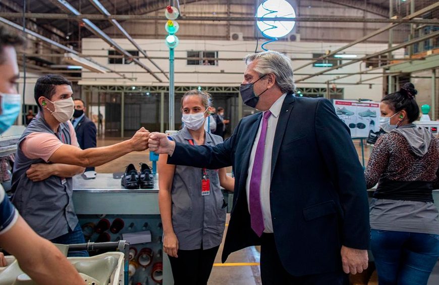 La empresa Dass incorporó 200 empleados y la marca Nike volverá a fabricarse en el país La empresa Dass incorporó 200 empleados y la marca Nike volverá a fabricarse en el país