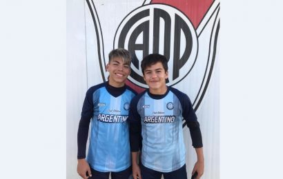 Dos juveniles rojenses en River
