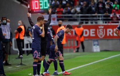 Messi tuvo su esperado debut en Paris Saint Germain: jugó 25 minutos
