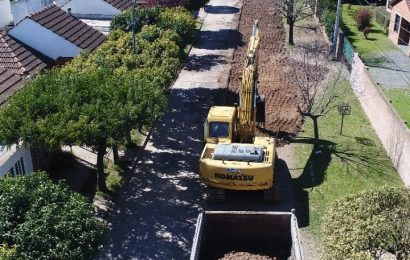 Barrio CLYFER: Inició obra de pavimento