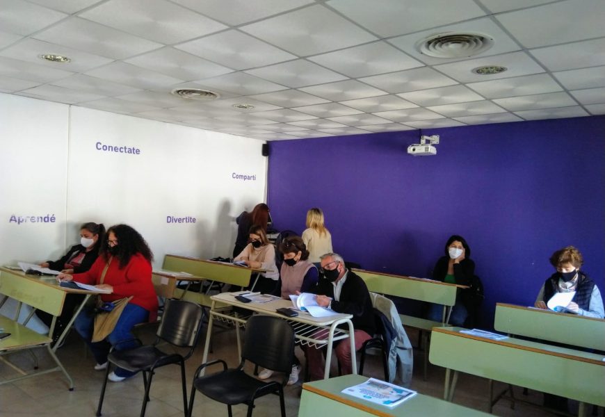 Inició curso de «Agro Eco Orgánico – Orientación Paisajismo» Inició curso de «Agro Eco Orgánico – Orientación Paisajismo»