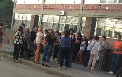 Hubo abrazo tras vandalismo estudiantil