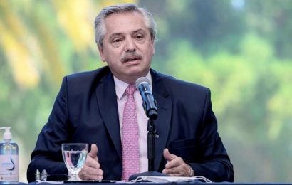 Fernández y su gabinete se reunieron con más de 150 dirigentes codobeses del Frente de Todos
