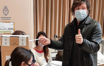 Milei votó en Buenos Aires: «El problema es el colectivismo»