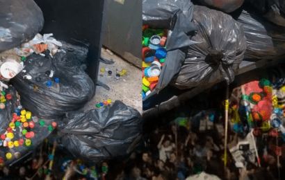 Militantes de la UBA tiran las tapitas donadas al Garrahan