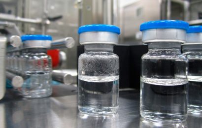 Gamaleya y Pfizer trabajan en el desarrollo de una vacuna contra la variante Ómicron