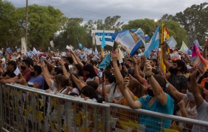 Multitudinaria muestra de fe a la Virgen del Valle en Catamarca