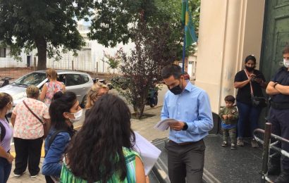 Rojenses rechazan el pase sanitario