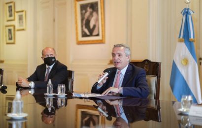 Fernández: «La conectividad debe ser un servicio público, aunque algunos se molesten»