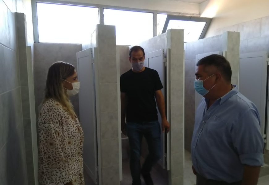 ESNNA: Presentaron la remodelación de los sanitarios en planta superior ESNNA: Presentaron la remodelación de los sanitarios en planta superior