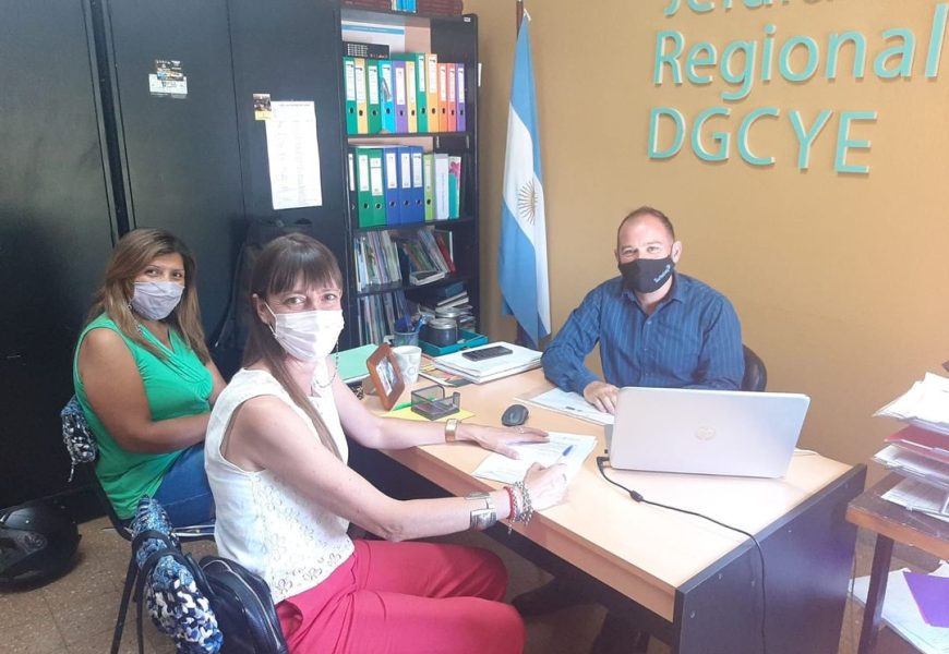Gabriela Rivas es nueva inspectora de Psicología Comunitaria Gabriela Rivas es nueva inspectora de Psicología Comunitaria