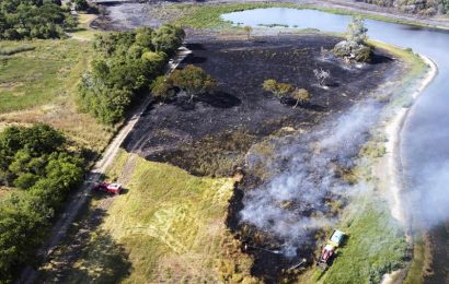 Nación despliega dos nuevos aviones hidrantes para contener los incendios