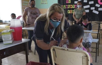 Ampliación en la vacunación con postas itinerantes en escuelas, festivales y centros comerciales