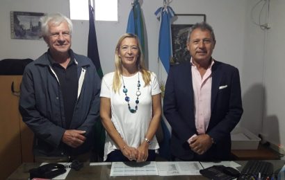 Designan a la Directora de Educación Municipal