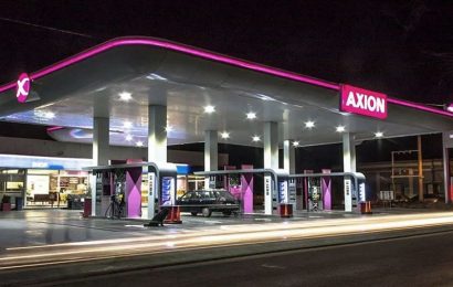 Axion se sumó a YPF y Shell con aumentos promedio del 12% en sus combustibles