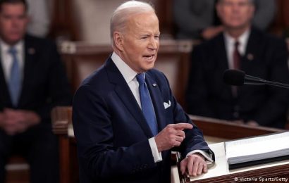 Biden prohíbe en EEUU la importación de hidrocarburos de Rusia