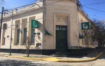 Los bancos no atendieron este jueves