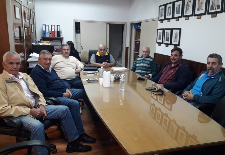Bouvier se reunió con el Consejo de la CLYFER Bouvier se reunió con el Consejo de la CLYFER