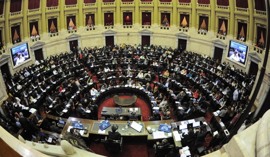 La Cámara de Diputados aprobó y giró al Senado la creación de cinco universidades La Cámara de Diputados aprobó y giró al Senado la creación de cinco universidades