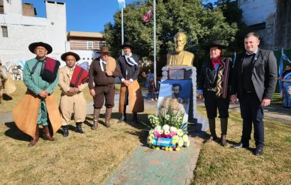 Hubo homenaje a Güemes