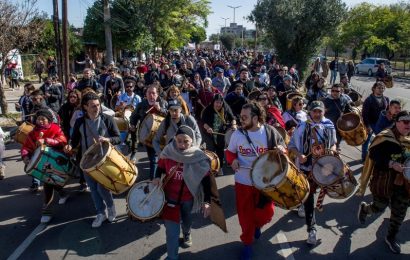 Los bombos volvieron a latir en Santiago del Estero con la XX Marcha