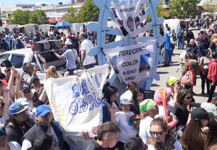Peregrinantes rojenses y obligadenses volvieron de Luján Peregrinantes rojenses y obligadenses volvieron de Luján