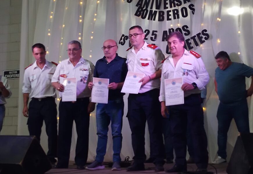 Bomberos Voluntarios: Gran celebración en el 65to. aniversario Bomberos Voluntarios: Gran celebración en el 65to. aniversario
