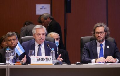Alberto Fernández presentará cuatro documentos para revisar el acuerdo Unión Europea-Mercosur