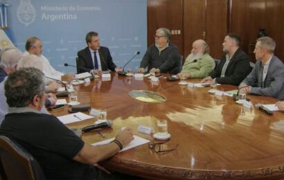 Integrantes del equipo económico viajan a Washington para cerrar acuerdo con el FMI