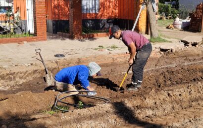 Barrio La Loma: Comenzó la obra de cordón cuneta