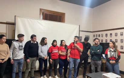 La Juventud Radical de Rojas recibió a los jóvenes de la Sección