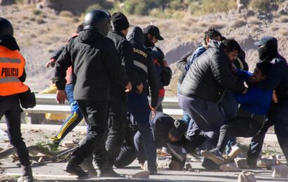 Paro nacional de estatales en reclamo del «cese de la represión» en Jujuy