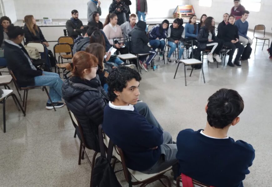 Parlamento estudiantil: Tuvo lugar la etapa distrital Parlamento estudiantil: Tuvo lugar la etapa distrital