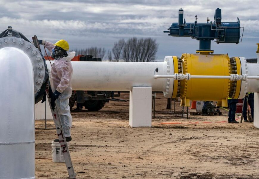 El BCIE aprobó US$185 millones para ampliar el Gasoducto Néstor Kirchner El BCIE aprobó US$185 millones para ampliar el Gasoducto Néstor Kirchner