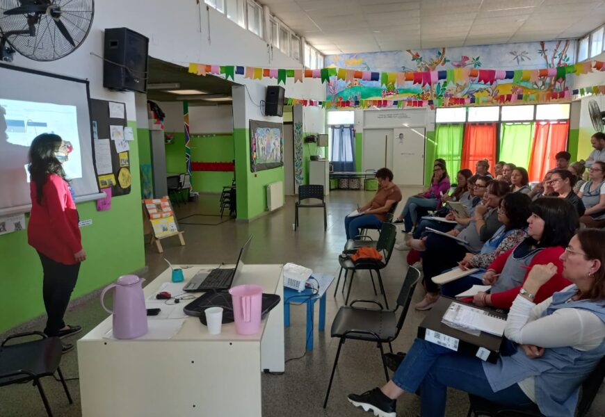 Se realizó capacitación a directivos de la Educación Se realizó capacitación a directivos de la Educación