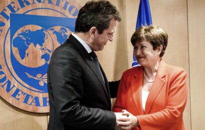 Massa se reunirá con el FMI para acordar una ampliación de los desembolsos