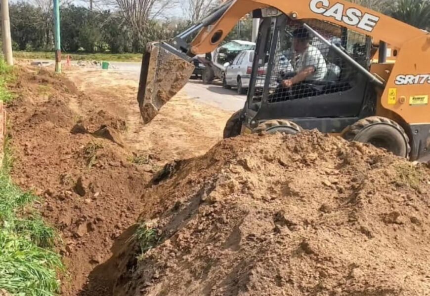 Obra de cloacas en calle Pueyrredón Obra de cloacas en calle Pueyrredón