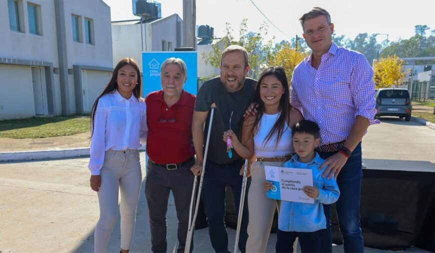 El Gobierno entregó más de 180 mil créditos para viviendas con Procrear II El Gobierno entregó más de 180 mil créditos para viviendas con Procrear II