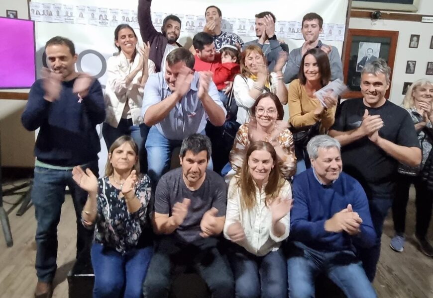 Bouvier cerró su campaña con una fiesta radical Bouvier cerró su campaña con una fiesta radical