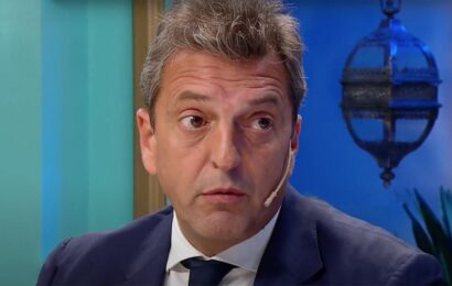 Massa reiteró que su gobierno será de unidad nacional y llamó a «votar con la bandera»