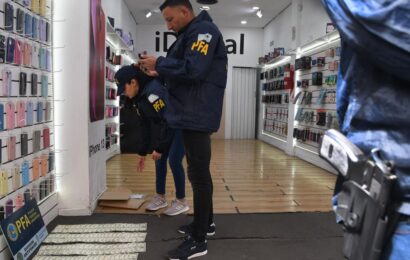 Nuevos operativos para evitar maniobras con el dólar: decomisaron US$800 mil en efectivo