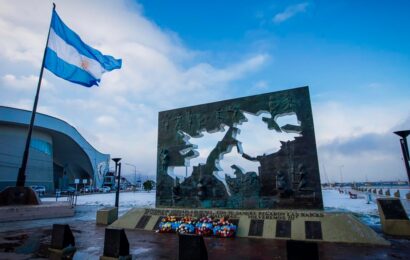 Veteranos acusan a Milei de «desconocer» mandato constitucional sobre Malvinas