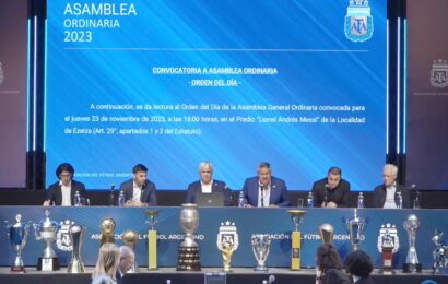 Los clubes de la AFA votaron en contra de la “privatización” del fútbol argentino