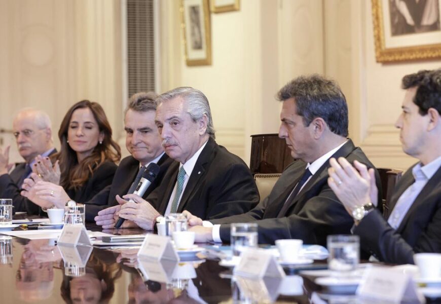 Oficializaron las renuncias de los integrantes del Gabinete de Alberto Fernández Oficializaron las renuncias de los integrantes del Gabinete de Alberto Fernández